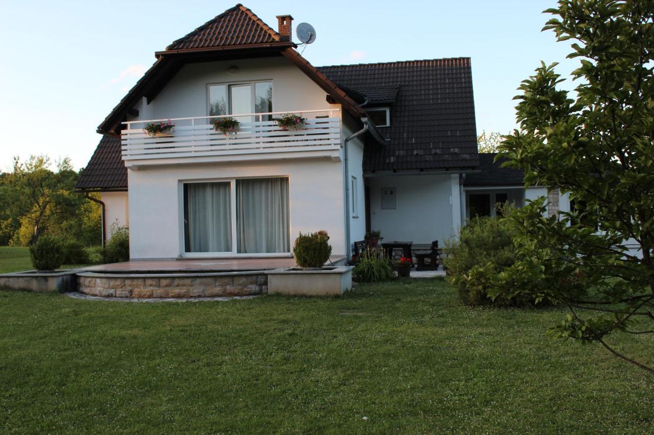 House Biba & Leona Bed & Breakfast Rastovača Екстериор снимка
